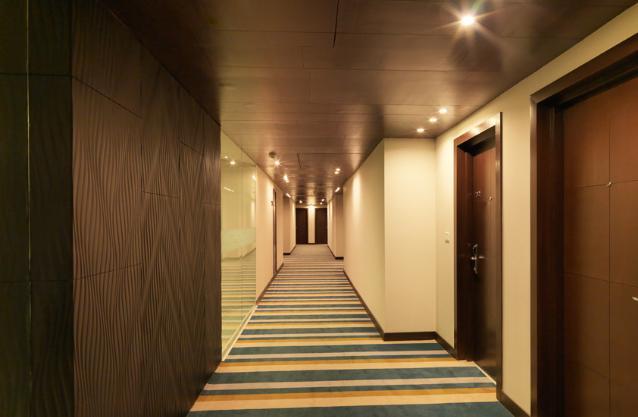 24 Tech Hotel Bangalore Bagian luar foto