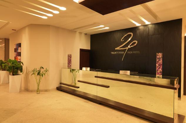 24 Tech Hotel Bangalore Bagian luar foto